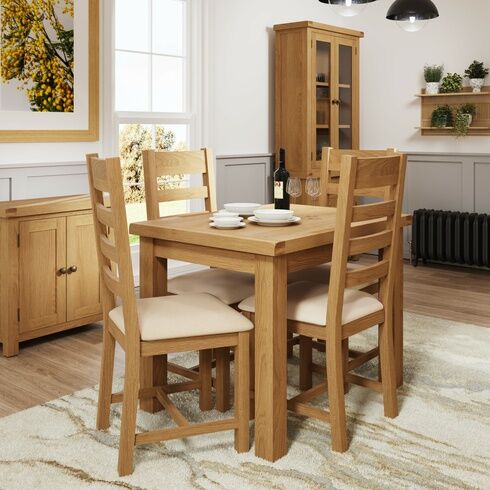 Country St Mawes Butterfly Extending Table Medium Oak finish